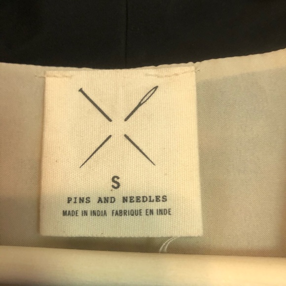 Sassy Jacket 💁🏻‍♀️ - Picture 4 of 4